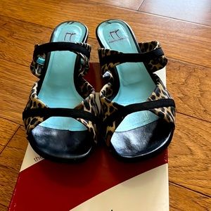 Sexy, leopard print sandals